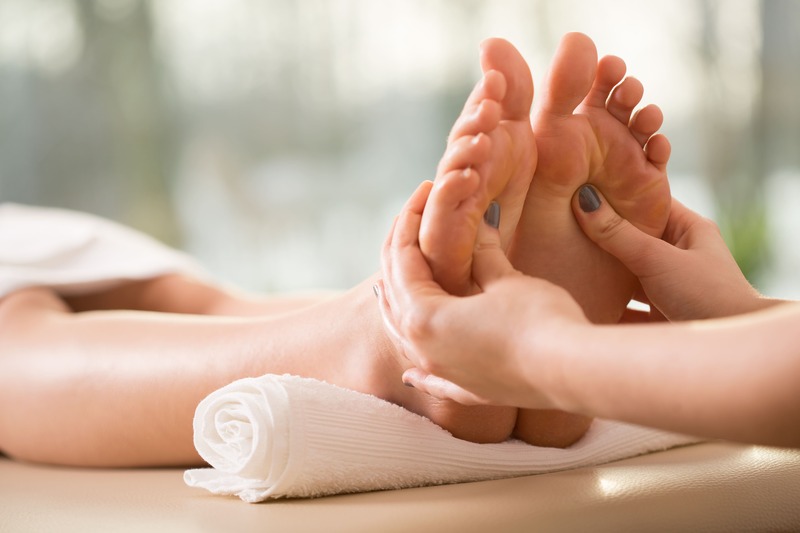 reflexología podal para un masaje relajante