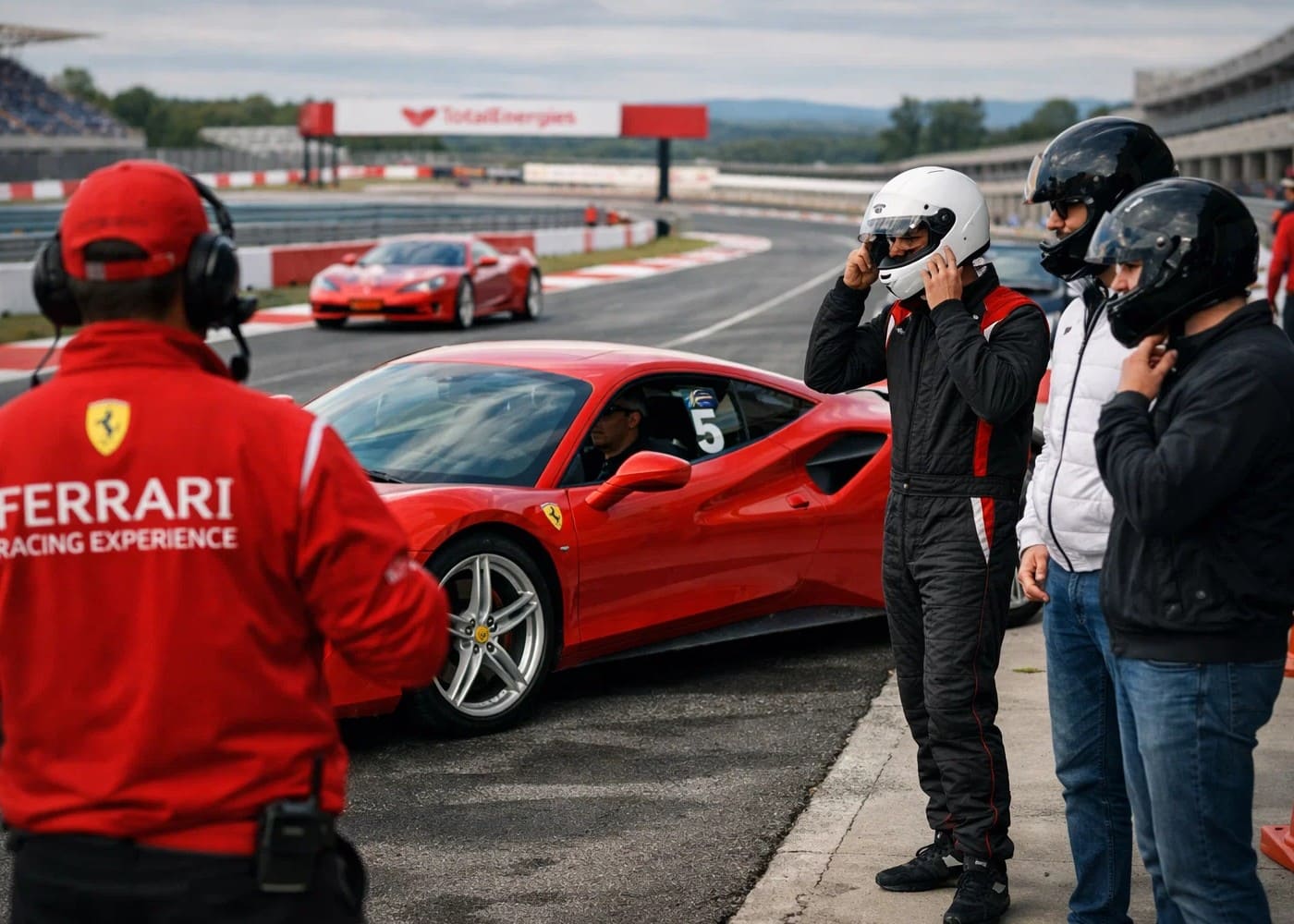 Regalo pasión velocidad: ofrece una experiencia de conducción en circuito (Ferrari, Porsche…)