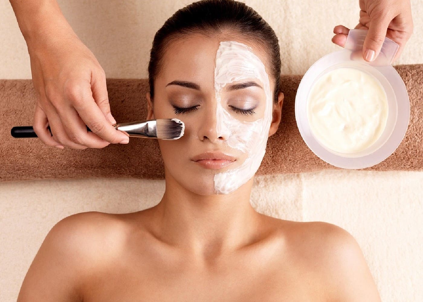 Top 5 de masajes faciales antienvejecimiento para una piel más firme