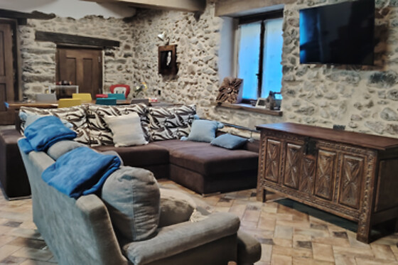 Una noche para 4 adultos y 2 niños en Casa Haraneko Errota Burdindegi en Bizkaia