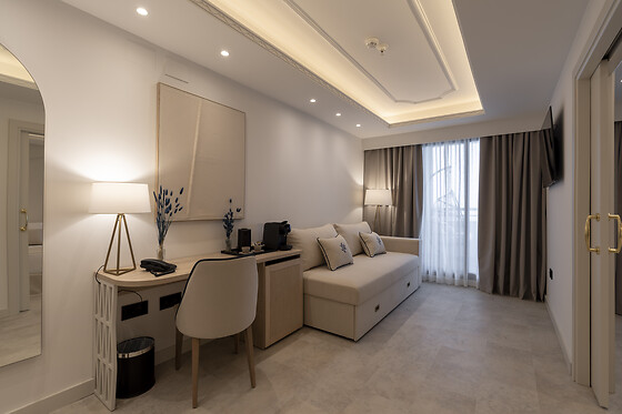 Una noche con desayuno, cena y experiencia bienestar para 2 en Pontiana Thalasso Hotel***** en Oropesa (Castellón)