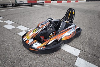 Una tanda en Kart adulto para 2 en Karting Cabanillas en Cabanillas del campo (Guadalajara)