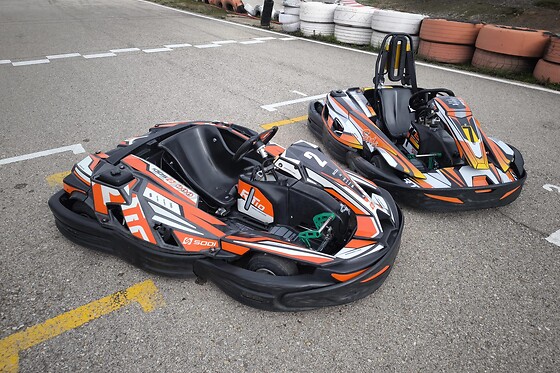 Una tanda en Kart adulto para 2 en Karting Cabanillas en Cabanillas del campo (Guadalajara)