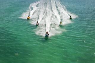 Un tour en jet ski para 1 en Liberty Wings Watersports en Calafat (Tarragona)