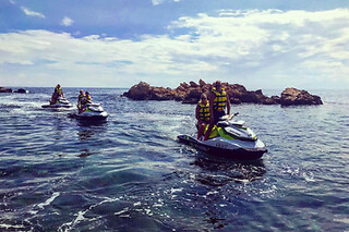 Un tour en jet ski para 1 en Liberty Wings Watersports en Calafat (Tarragona)