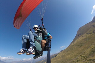 Un vuelo en parapente para 1 en Speedriding en Castejón de Sos (Huesca)