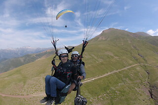 Un vuelo en parapente para 1 en Speedriding en Castejón de Sos (Huesca)