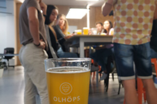 Una cata picoteo para 2 en Olhöps en Valencia