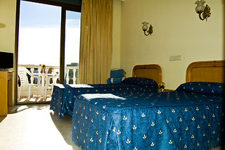 Una noche para 2 en Hotel Bonsol** en Lloret de Mar (Girona)