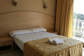 Una noche para 2 en Hotel Bonsol** en Lloret de Mar (Girona)