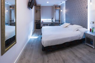 Dos noches con desayunos para 2 en Hotel Bellavista Sevilla**** en Sevilla