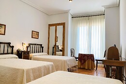 HOSPEDERIA BODAS DE CAMACHO Y LA CASA DE BASILIO EL POBRE
