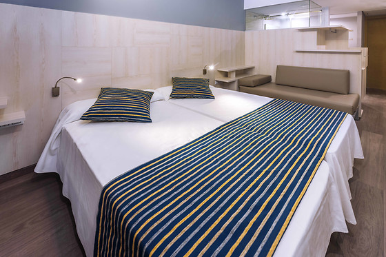 HOTEL GHT SA RIERA - photo 4