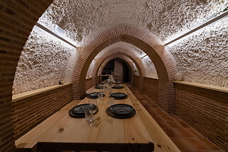 Cata de 4 vinos con aperitivo para 2 en El Jaraiz de Don Marciano en Villaverde de Medina (Valladolid)