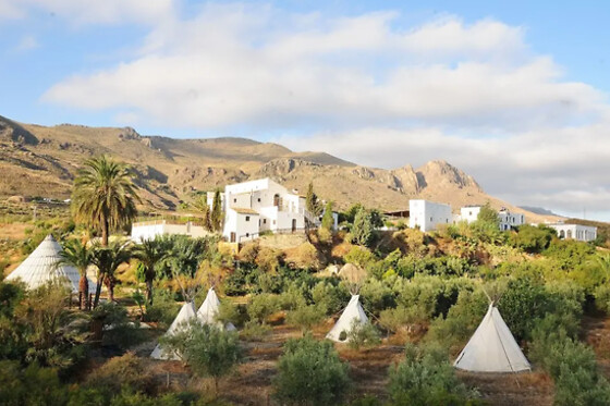 Dos noches en hayma con experiencia bienestar para 2 en Ecocamping Oasis Al Hamam en Lucaneina de las Torres (Almería)