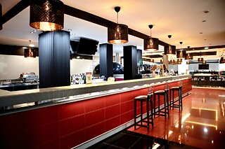 Dos noches con desayunos para 3 en Hotel Benetússer**** en Benetússer (Valencia)
