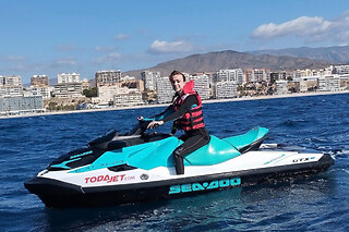 Una excursión Isla Benidorm y Bahía en moto de agua para 2 en Toda Jet en Villajoyosa (Alicante)
