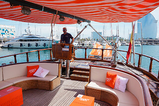 Un tour Mediterranean Breeze para 2 con This is Med en Barcelona