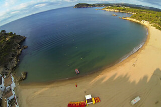 Excursión en la playa de Portlligat en kayak individual en L´Escala (Girona)