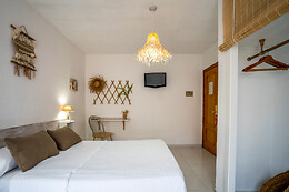 HOTEL LOS NAREJOS