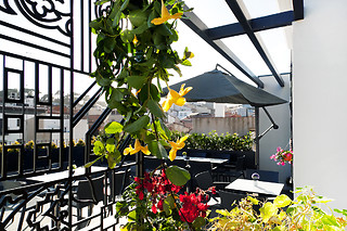 Una comida o  una cena para 2 en Vila Arenys Hotel**** en Arenys de Mar (Barcelona)