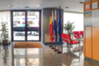 Una noche en habitación premium con desayuno para 2 en Hotel Faranda Express Alisas Santander** en Santander