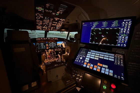 Una experiencia de simulación de vuelo en BOEING 737 para 1 a 2 personas en BAA Training Spain en Gavà (Barcelona)