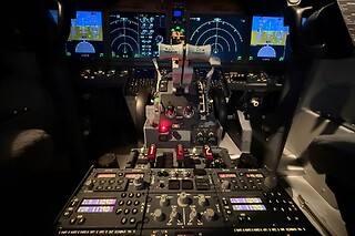 Una experiencia de simulación de vuelo en BOEING 737 para 1 a 2 personas en BAA Training Spain en Gavà (Barcelona)