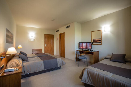 HOTEL RULL - photo 14