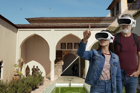 Una visita guiada con realidad virtual por la Alcazaba de Málaga para 2 con XR Experiences en Málaga