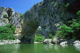 Base Nautique du Pont d'Arc
