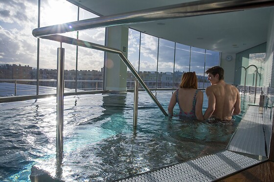 Una noche con experiencia bienestar para 2 en Gran Hotel Lakua***** en Vitoria-Gasteiz