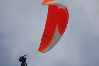Un vuelo en paramotor para 2 en Tarraco Flying Club en Mora de Ebro (Tarragona)