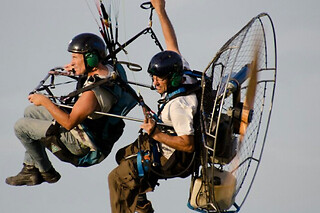 Un vuelo en paramotor para 2 en Tarraco Flying Club en Mora de Ebro (Tarragona)