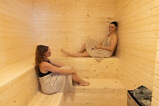 Un acceso a espacio bienestar y masaje para 1 en Beer Spa Cádiz en Cádiz