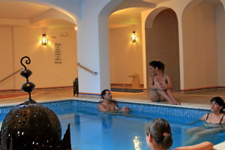 Una noche con experiencia bienestar y detalle de bienvenida para 2 en Casa Baños de la Villa en Priego de Córdoba (Córdoba)