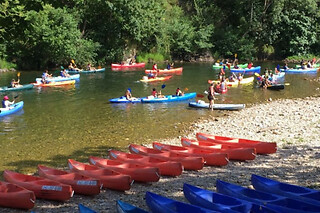Un descenso del Sella en canoa para 2 adultos y un niño con Kayak Aventura en Las Rozas (Asturias)