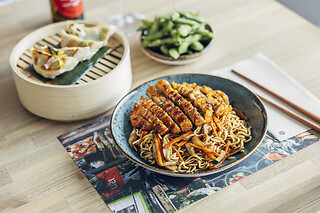 Una comida o una cena para 2 en Udon Bilbao en Bilbao