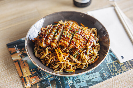 Una comida o una cena para 2 en Udon Bilbao en Bilbao