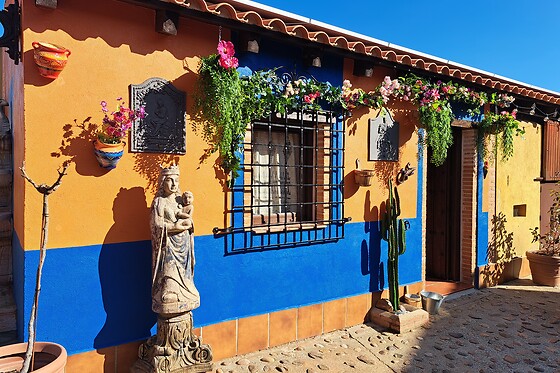 Una noche con desayuno para 2 en La casa del Trotamundos en Villamayor de Campos ( Zamora)
