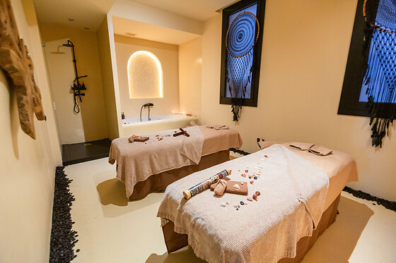 Un masaje relajante y un baño de sales aromáticas para 2 en Ocean Spa en Barcelona