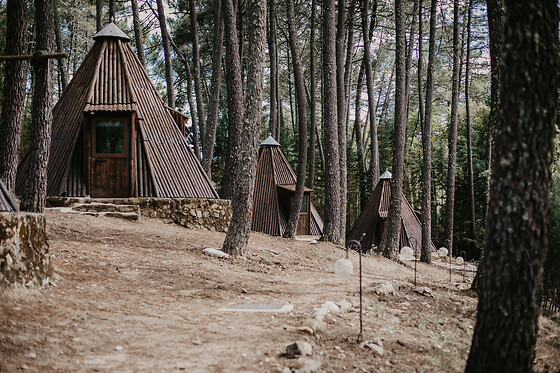 Una noche con degustación de productos artesanales para 2 en Glamping The Teepee en Mombeltrán (Ávila)