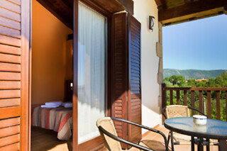 Dos noches para 2 en Casa Rural Otxoenea en Irún (Guipúzcoa)