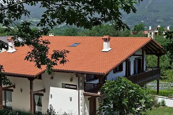 Dos noches para 2 en Casa Rural Otxoenea en Irún (Guipúzcoa)