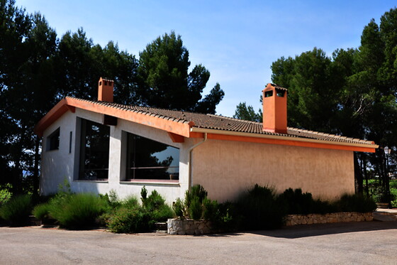 BODEGAS VEGALFARO - photo 0