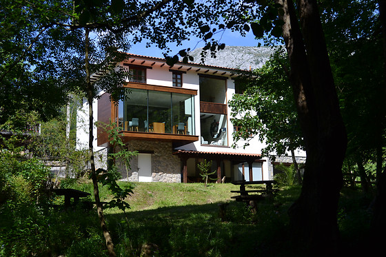HOTEL RURAL ALESGA - photo 1