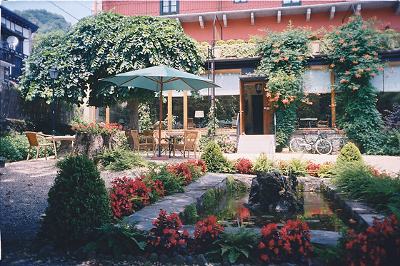 Dos noches con desayunos y cena para 2 en Hotel Churrut*** en Bera (Navarra)