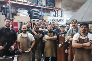 Forja tu propio cuchillo con un curso de Bushcraft para 1 en Fantastic Factory en Sentmenat (Barcelona)