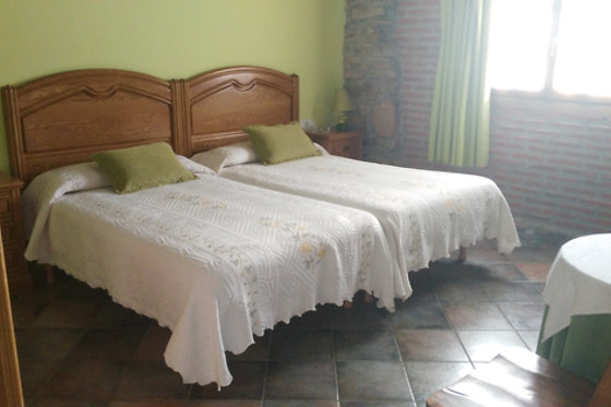 Dos noches en habitación doble para 2 en Casa Rural Argiñenea en San Sebastián (Gipuzkoa)