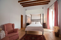HOTEL CA´N MORAGUES